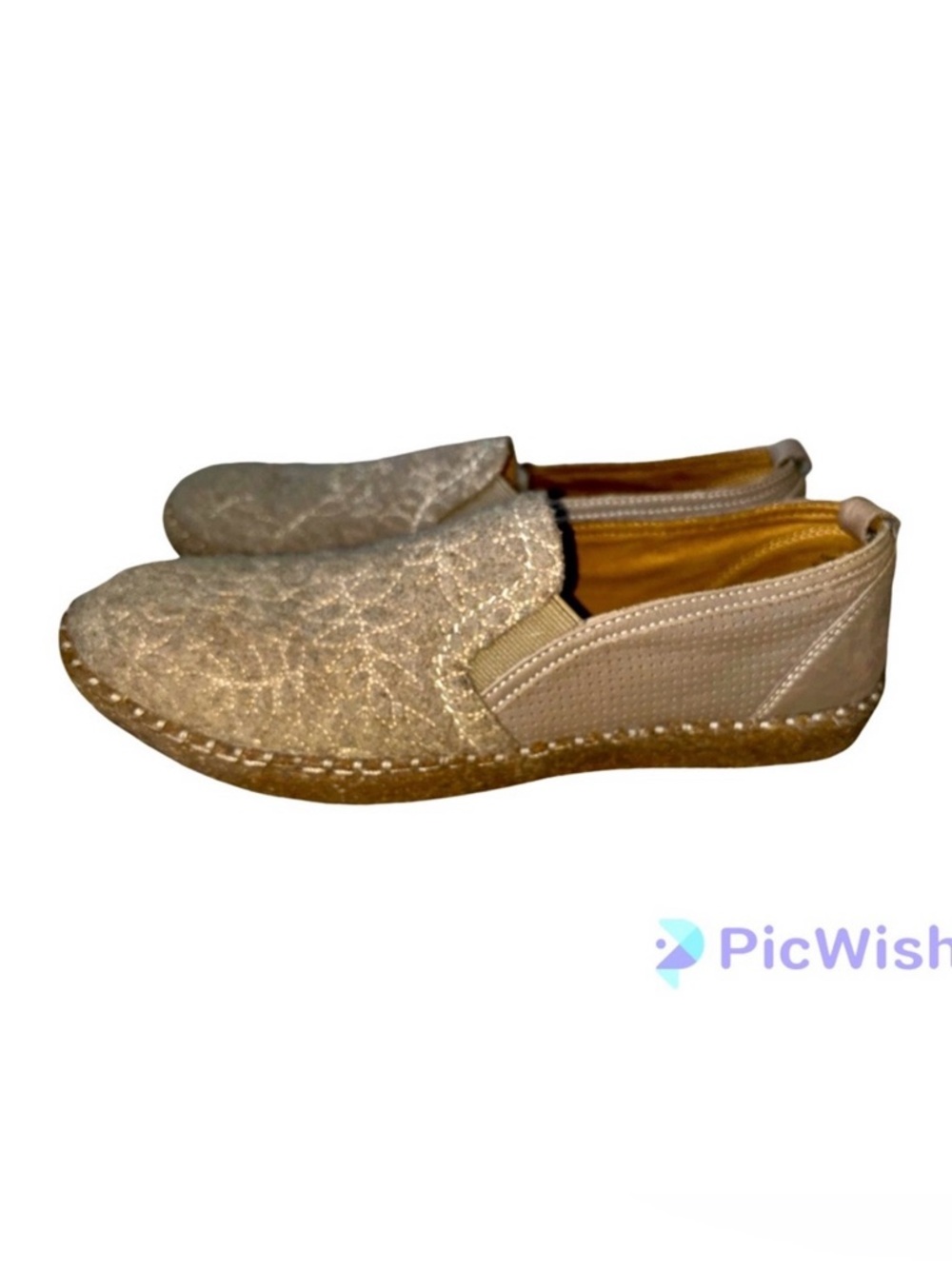 - BIZA taupe Audrey Slip-On. Size 9